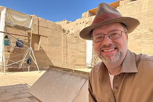 bet365中文大学考古学家返回埃及-继续进行伟大的亚帕范特大厅工程